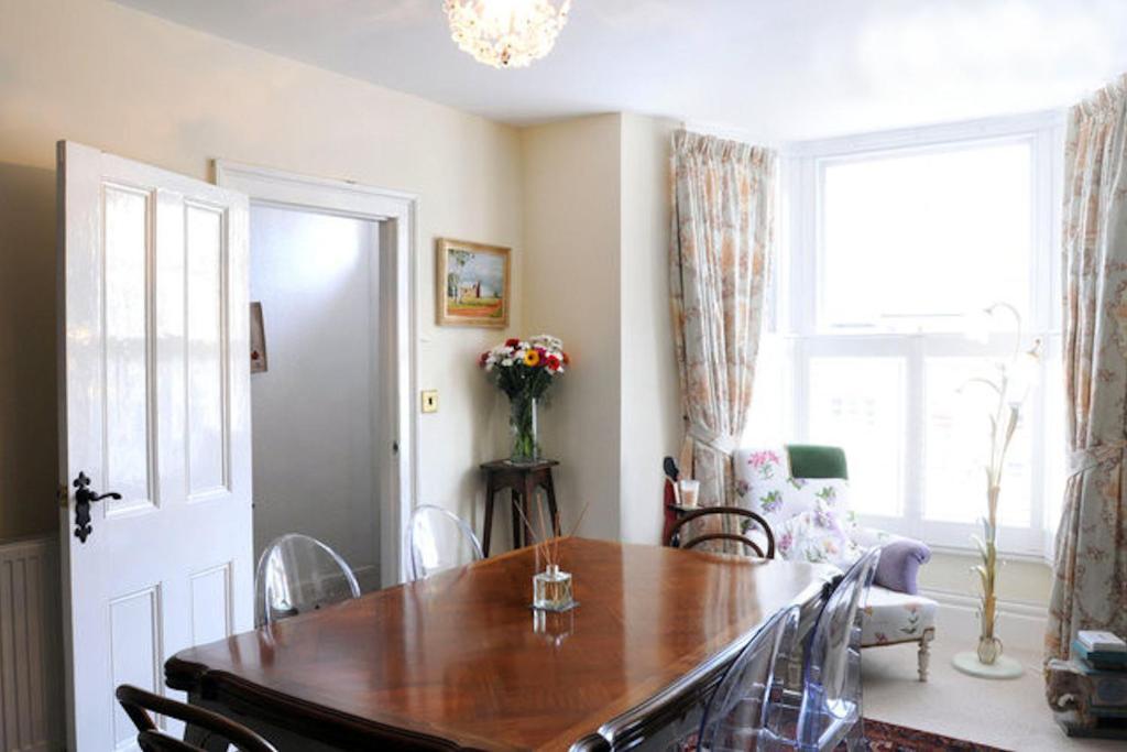 Bed and Breakfast 299 London Road Дувр Екстер'єр фото